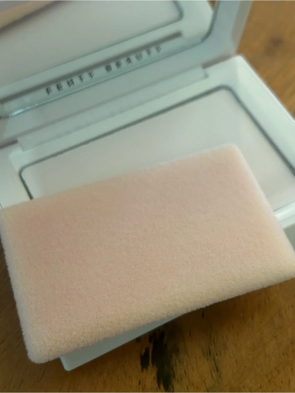 NIB★Fenty Beauty Invisimatte Instant Setting + Blotting Powder